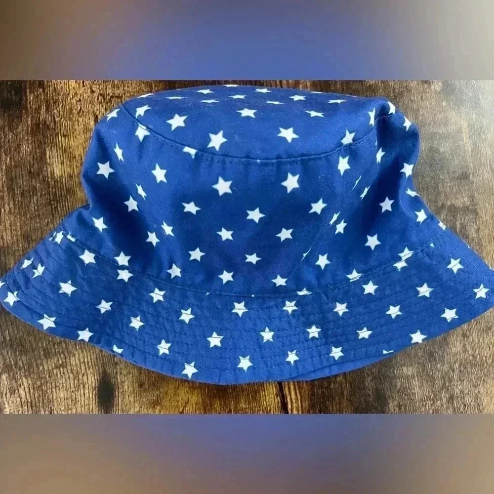 Lily & Dan | Child/unisex bucket hat.